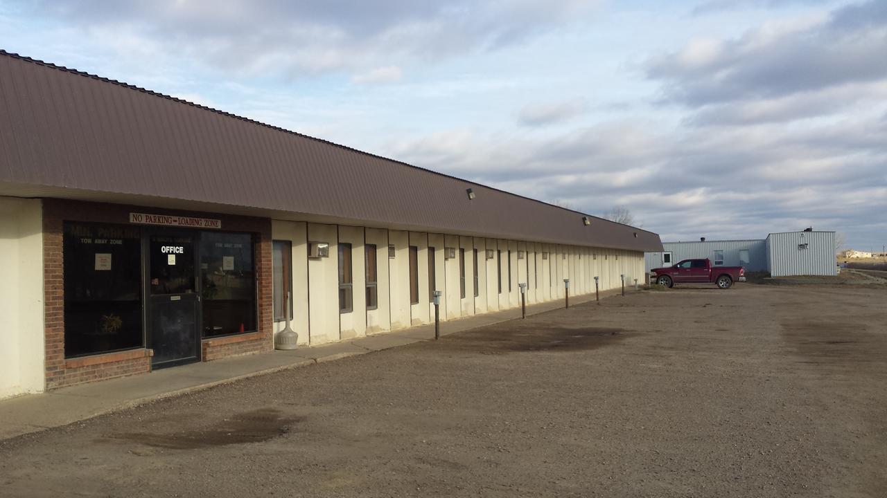 Maple Creek Motor Inn المظهر الخارجي الصورة